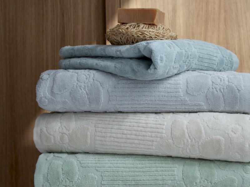 Toalha de Banho Buddemeyer Lollipop Jacquard Aveludada 100% Algodão 440 g/m²